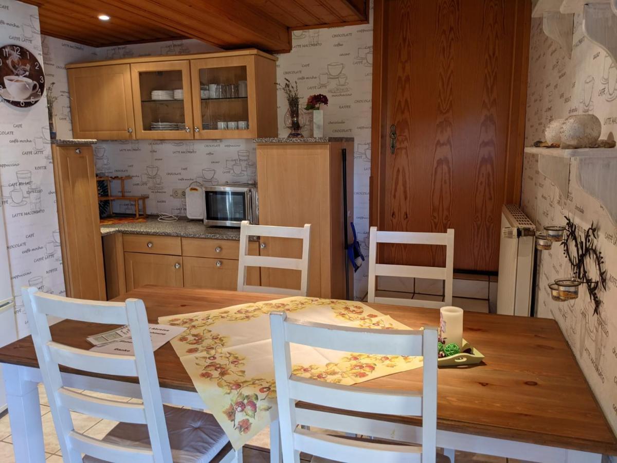 Ferienwohnung Luecking Im Westerwald Flammersfeld Exterior foto